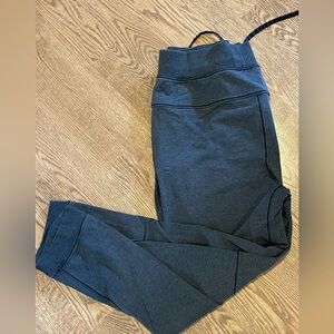 Lululemon cross cut jogger XL
